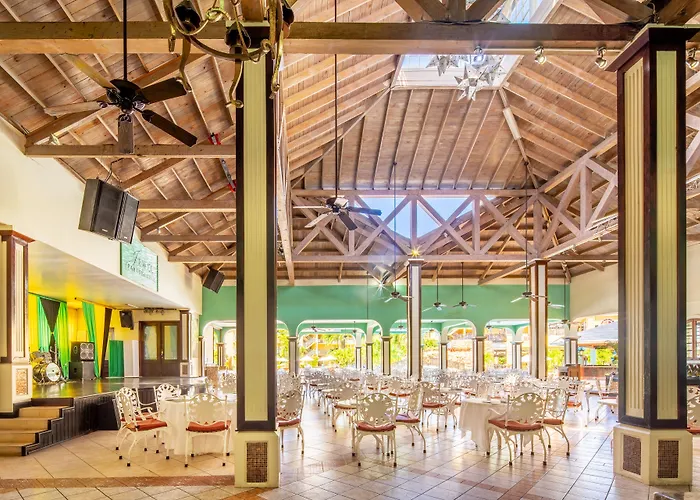 Jewel Paradise Cove Adult &