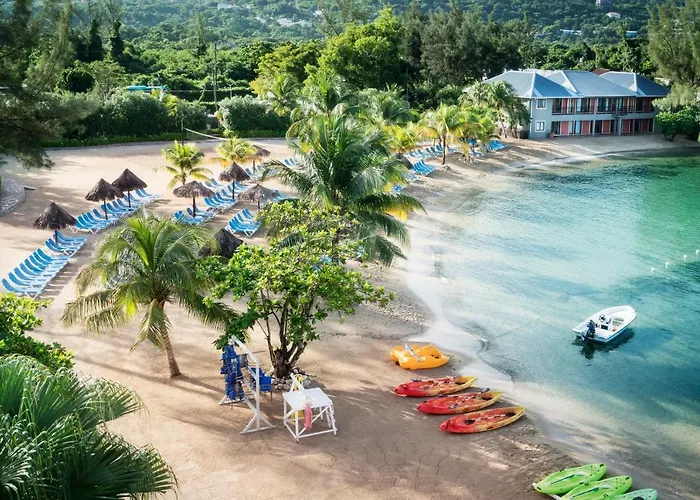 Resort Jewel Paradise Cove Adult &